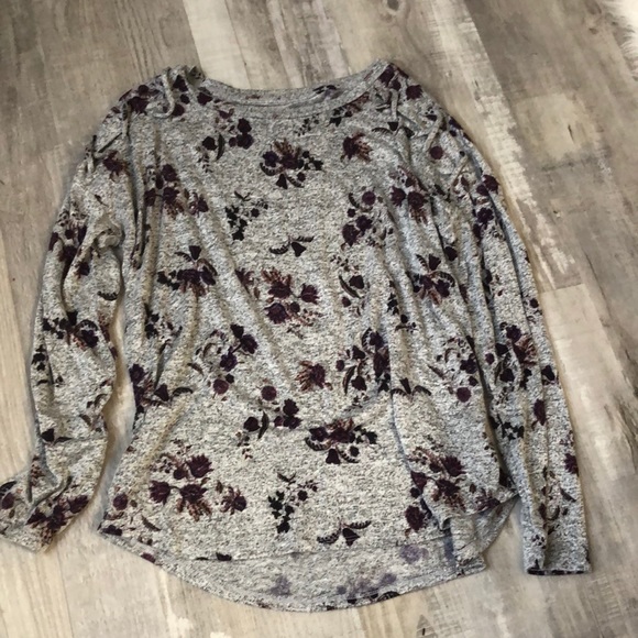 24/7 Maurice’s long sleeve top - Picture 1 of 3
